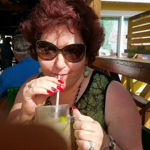 Meet your Posher, Darlene